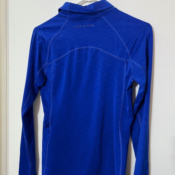 UNDER ARMOUR BLUE LONG SLEEVE - Picture 2 of 4